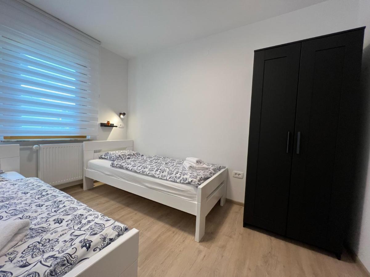 Apartma Ana In Manca Бегунье-на-Гореньскем Экстерьер фото